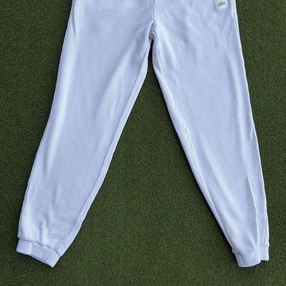 ALO Yoga washed worn